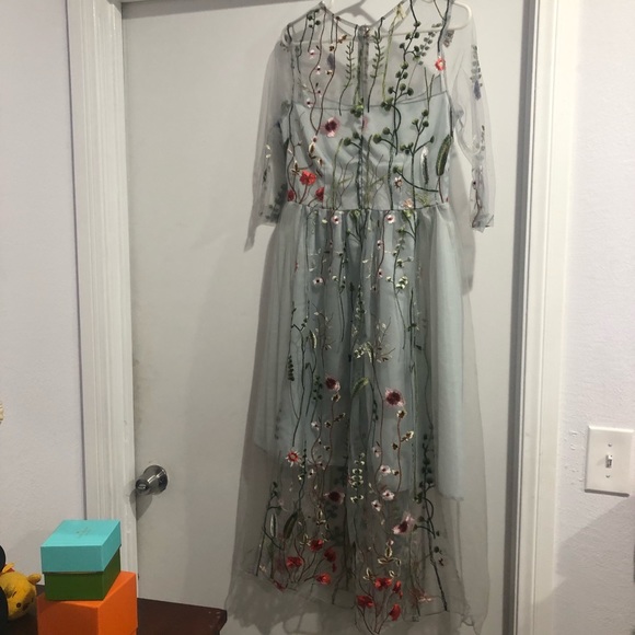 Floral evening gown - Picture 3 of 4